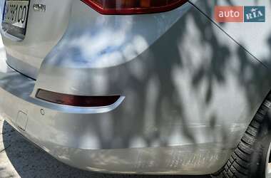 Универсал Opel Astra 2011 в 