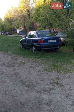 Седан Opel Astra 1993 в Харькове