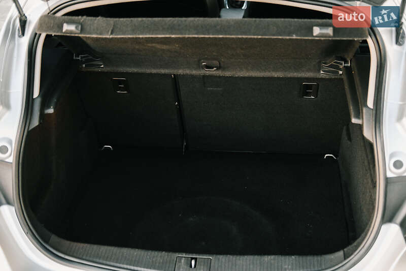 Хэтчбек Opel Astra 2010 в Луцке фото 28 Хэтчбек Opel Astra 2010 в Луцке