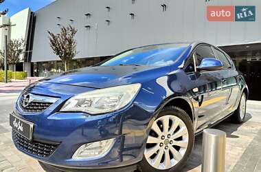 Хетчбек Opel Astra 2010 в Києві