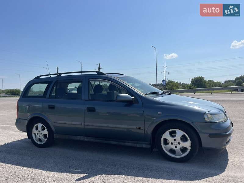 Универсал Opel Astra 1999 в Калиновке