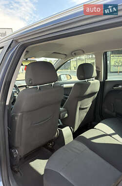 Универсал Opel Astra 2009 в 