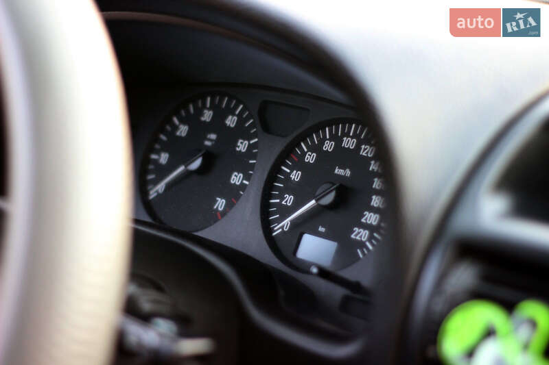 Седан Opel Astra 2008 в Кременце