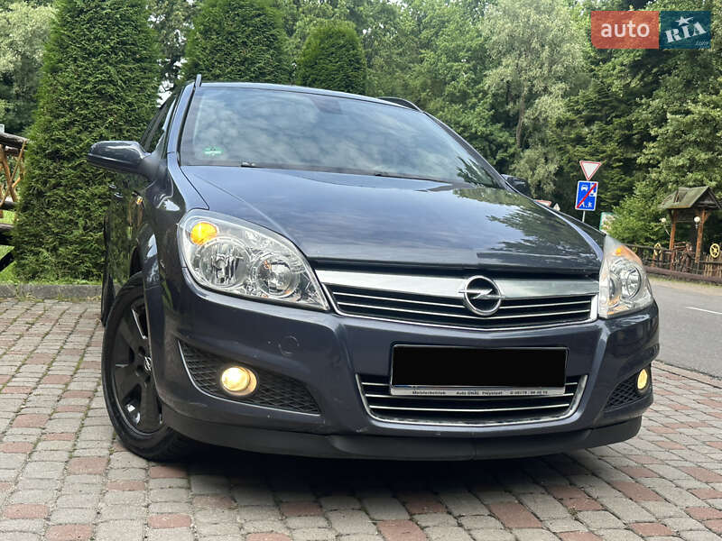 Универсал Opel Astra 2008 в Трускавце