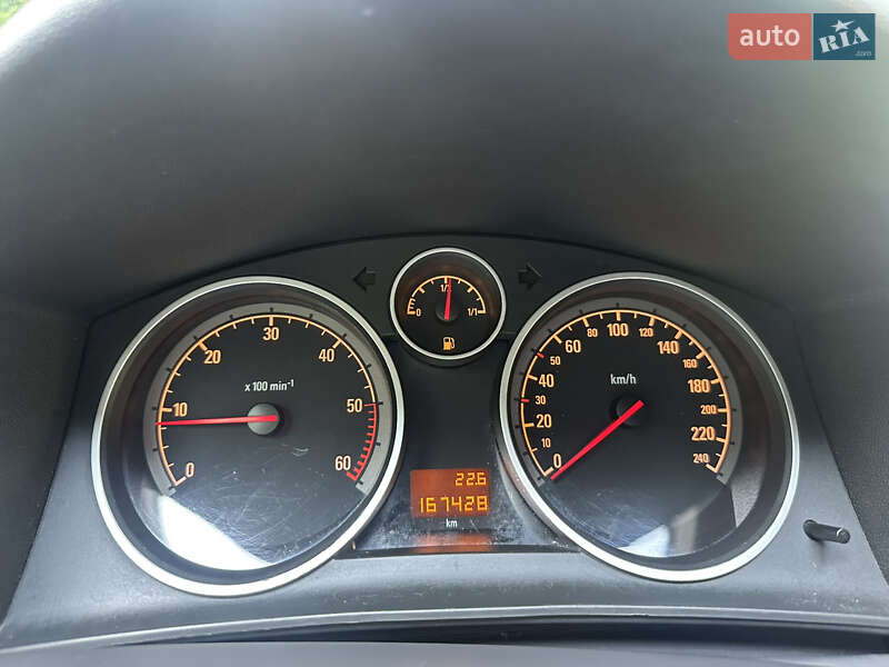 Универсал Opel Astra 2008 в Трускавце