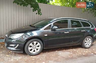 Универсал Opel Astra 2013 в Киеве