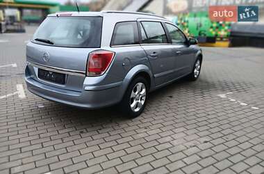 Универсал Opel Astra 2004 в 
