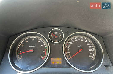 Універсал Opel Astra 2009 в 