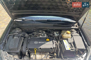Універсал Opel Astra 2009 в 