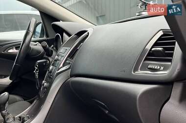 Універсал Opel Astra 2011 в 