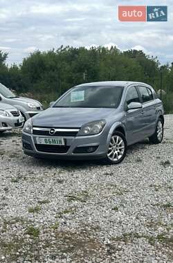 Универсал Opel Astra 2005 в Кривом Роге
