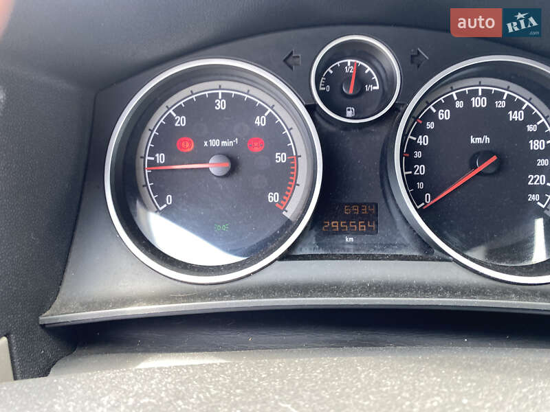 Універсал Opel Astra 2007 в Харкові