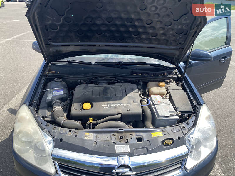 Універсал Opel Astra 2007 в Харкові