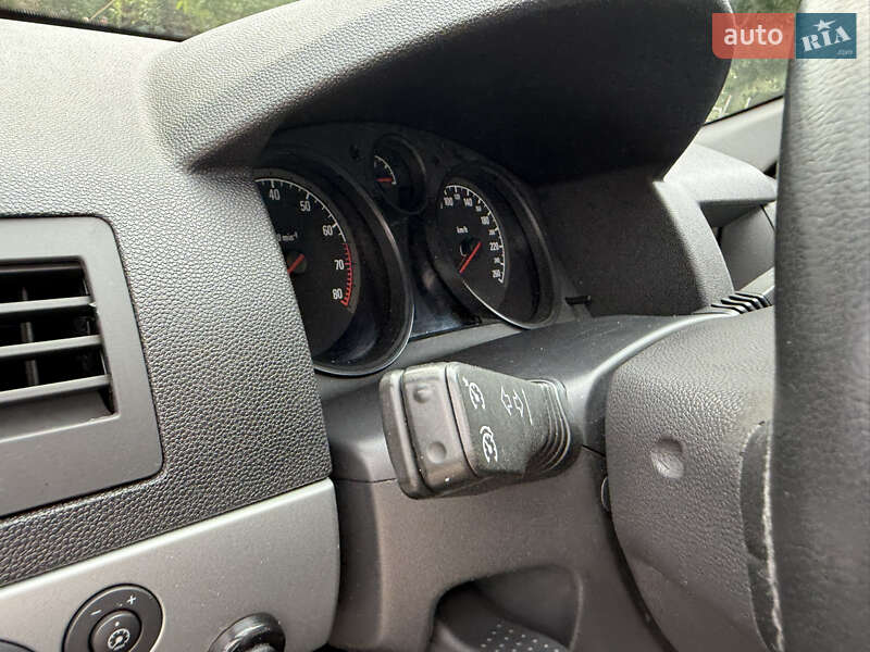 Універсал Opel Astra 2009 в Вінниці