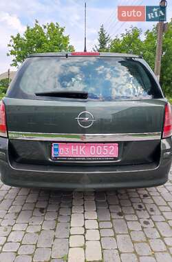 Универсал Opel Astra 2009 в 
