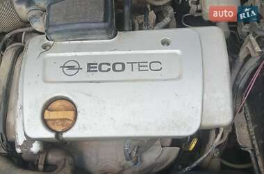 Седан Opel Astra 2003 в Славському