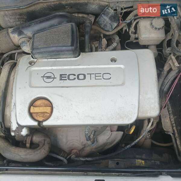 Opel Astra 2003