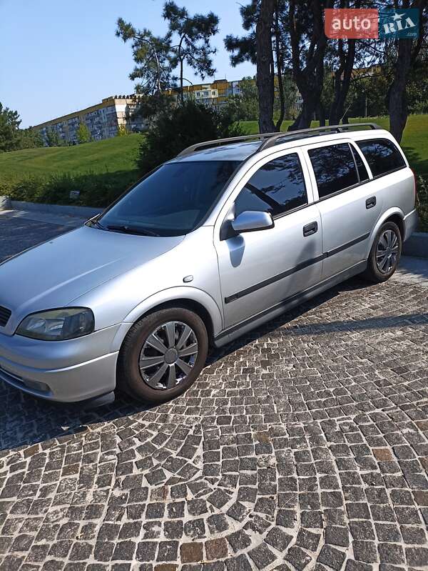 Универсал Opel Astra 2002 в Днепре