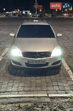 Універсал Opel Astra 2007 в Харкові