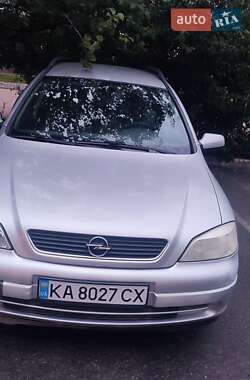 Универсал Opel Astra 2003 в Обухове