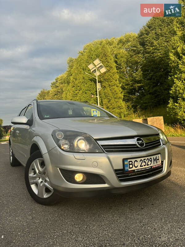Универсал Opel Astra 2008 в Турке