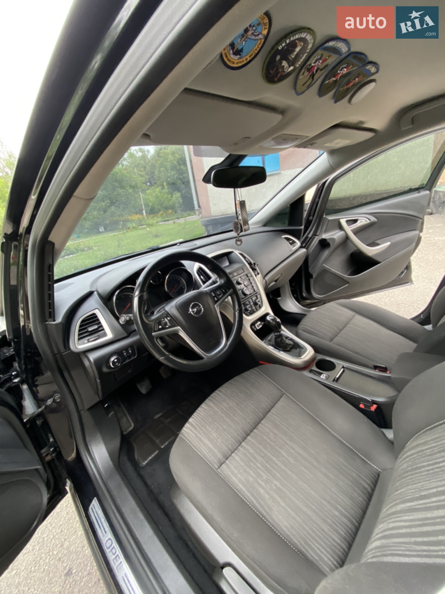 2010 Opel Astra - мініатюра 38