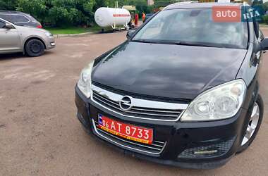 Универсал Opel Astra 2008 в Житомире