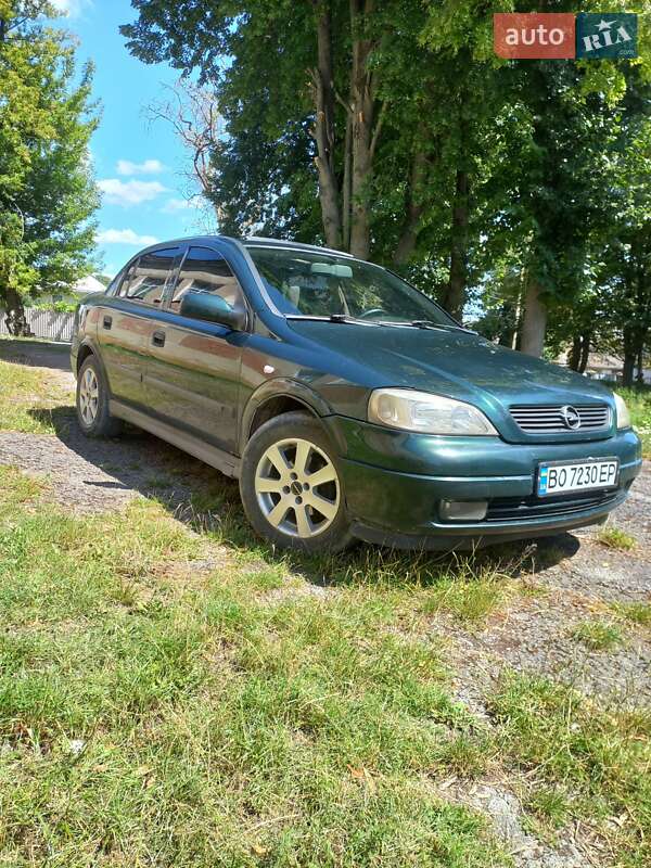 Седан Opel Astra 1999 в 