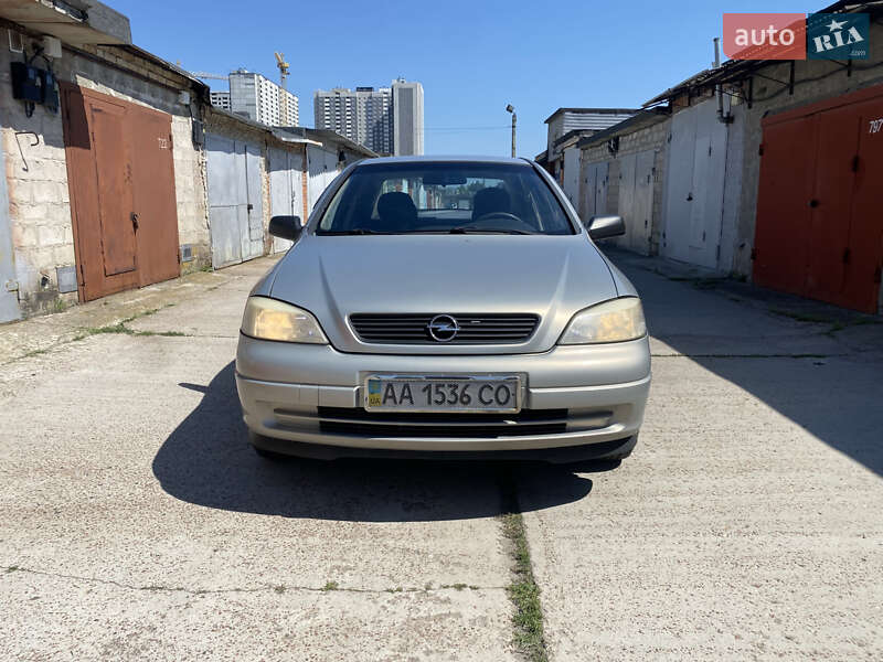 Opel Astra 2007