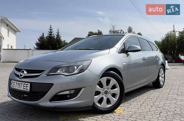 Універсал Opel Astra 2014 в Чернівцях