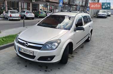 Универсал Opel Astra 2006 в Львове
