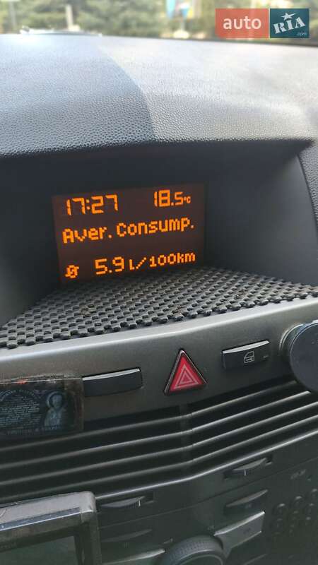 Универсал Opel Astra 2006 в Львове