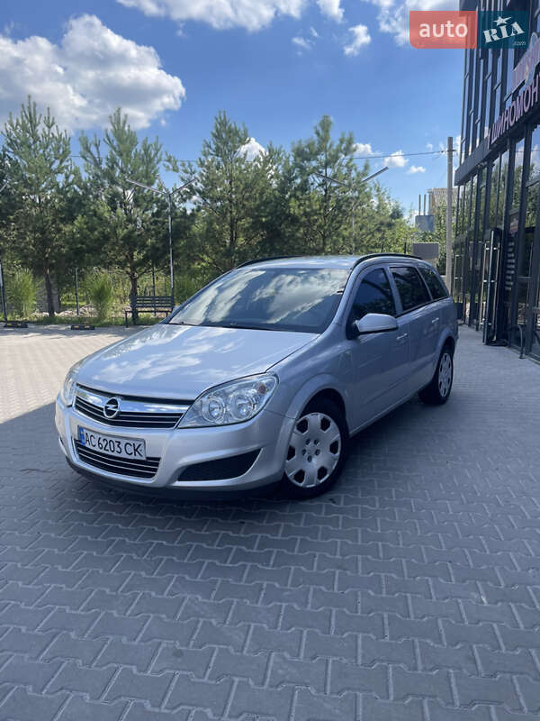 Opel Astra 2008