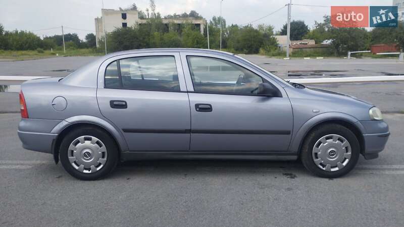 Седан Opel Astra 2006 в Житомире фото 10 Седан Opel Astra 2006 в Житомире