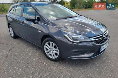 Універсал Opel Astra 2016 в Іванівці