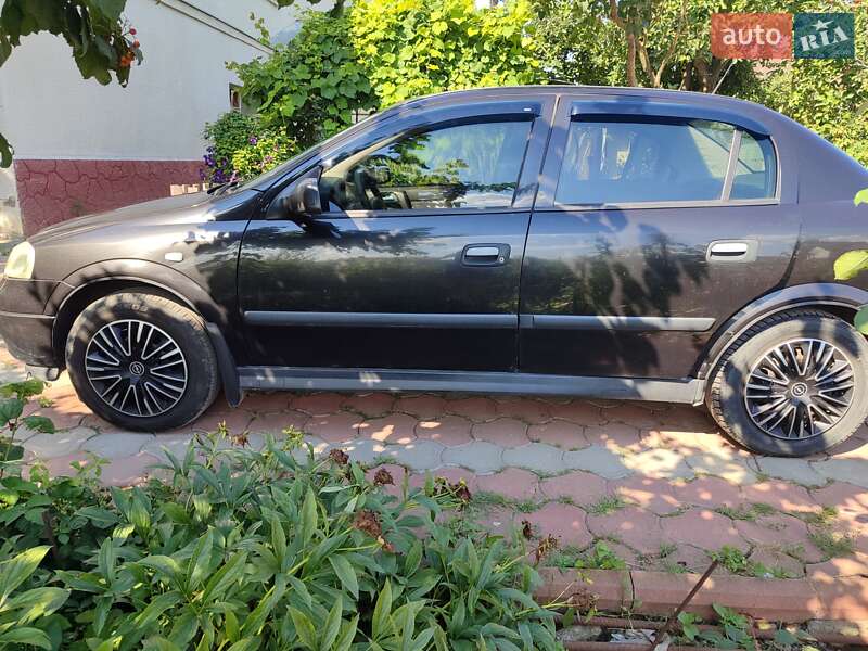 Седан Opel Astra 2008 в Хмельницькому фото 11 Седан Opel Astra 2008 в Хмельницькому