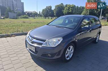 Універсал Opel Astra 2008 в Черкасах