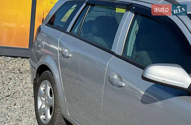 Универсал Opel Astra 2006 в 