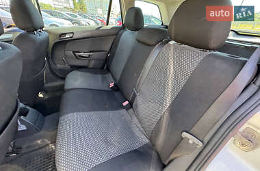Универсал Opel Astra 2006 в 