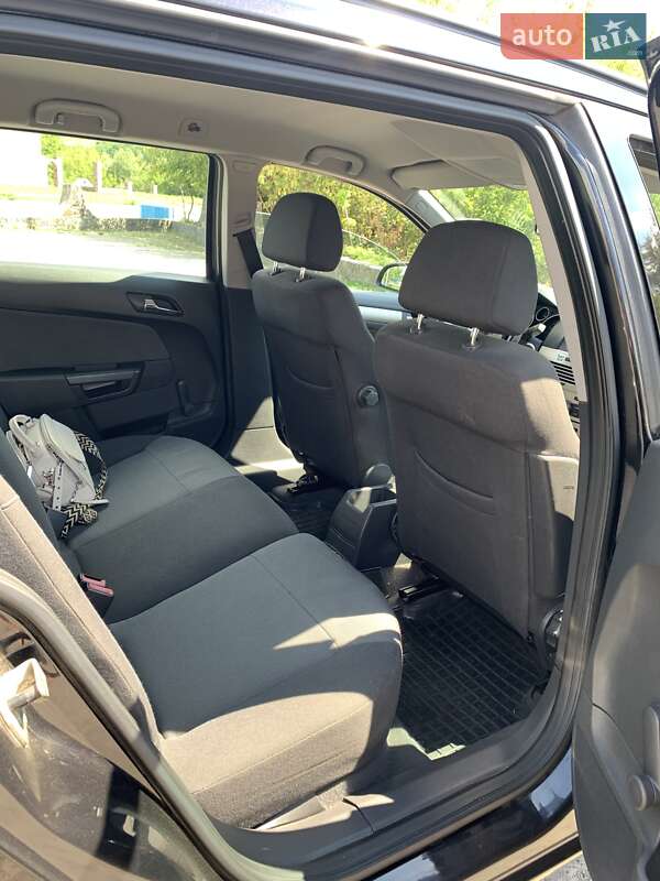 Універсал Opel Astra 2007 в Новоархангельську