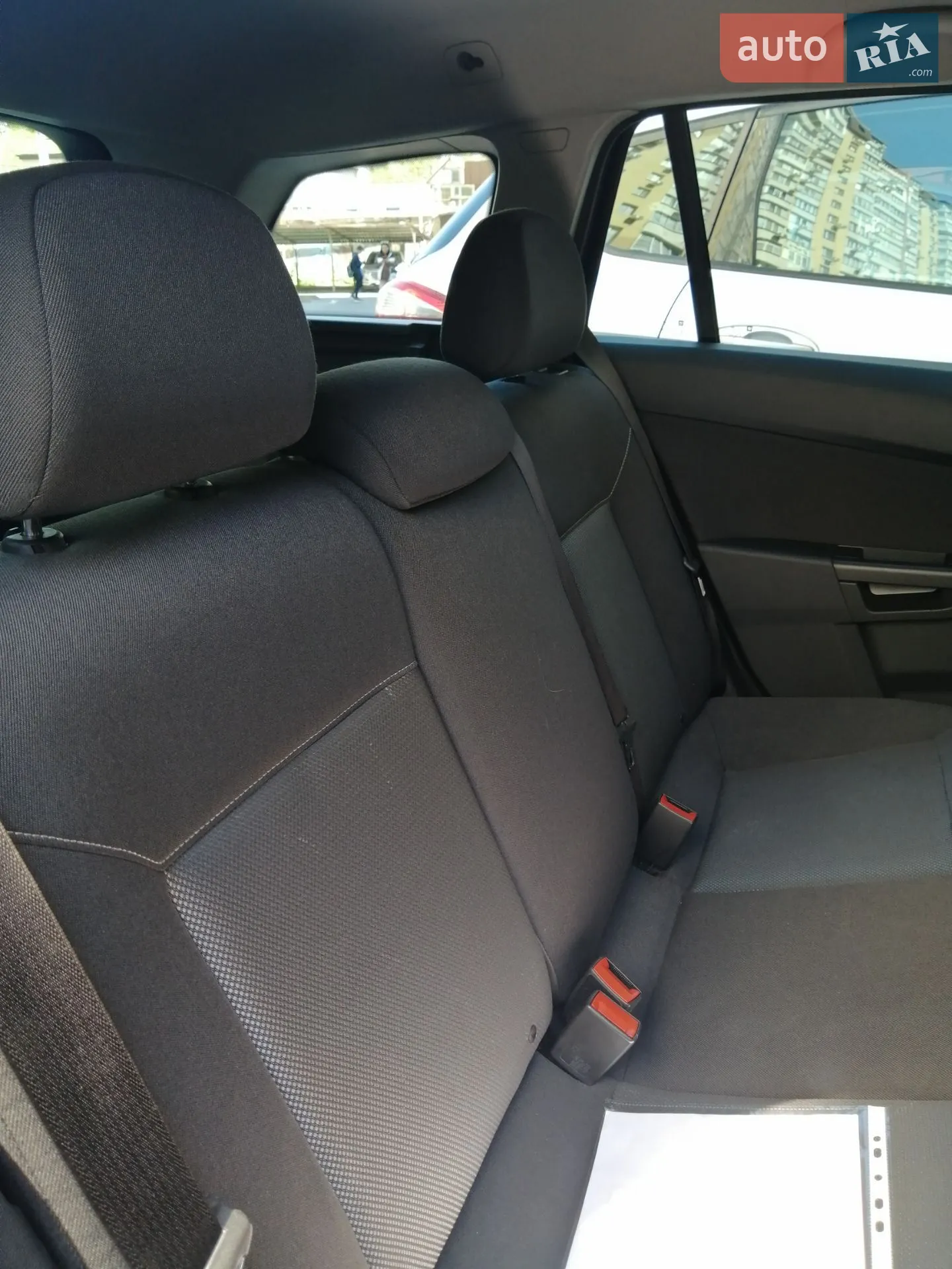 2010 Opel Astra - мініатюра 19