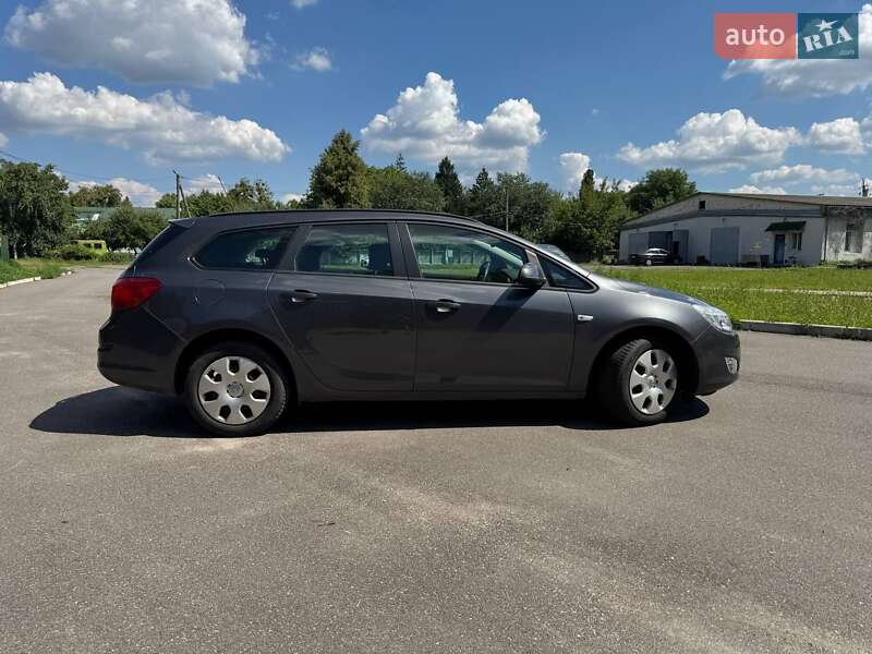 Opel Astra 2010