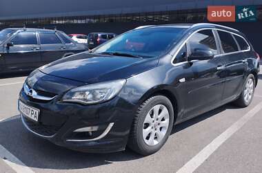 Универсал Opel Astra 2013 в Киеве