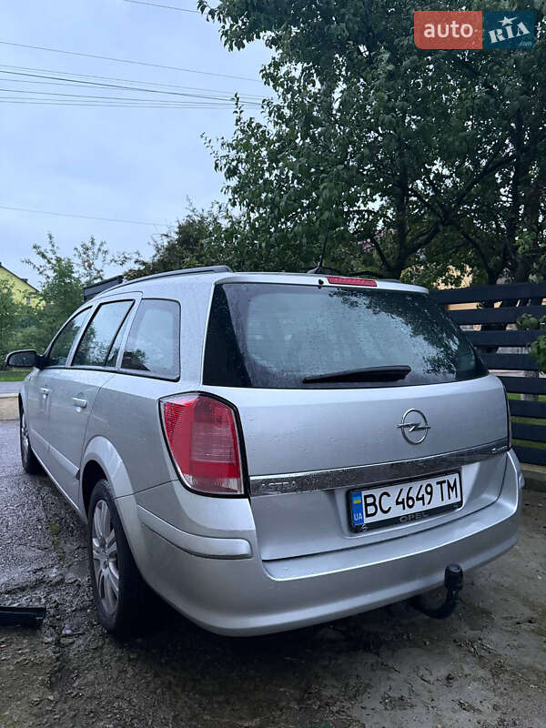 Opel Astra 2006