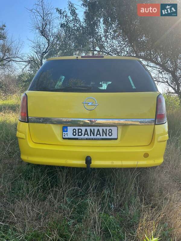Универсал Opel Astra 2010 в Николаеве