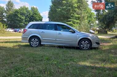 Універсал Opel Astra 2008 в Ірпені