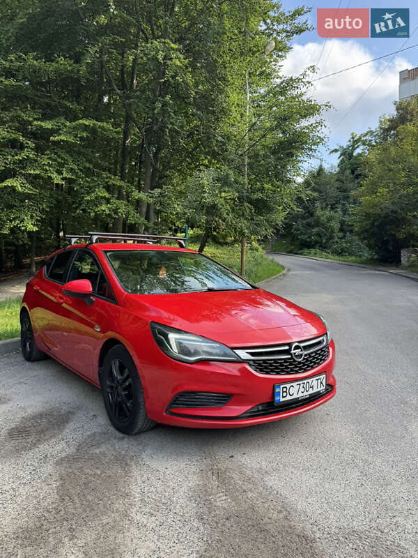 Opel Astra 2016