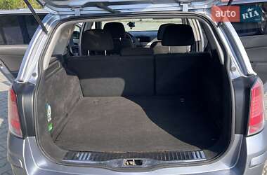 Универсал Opel Astra 2005 в 