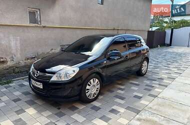 Хетчбек Opel Astra 2007 в Мукачевому