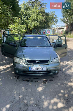 Седан Opel Astra 2006 в Львове